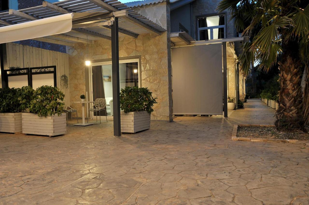 Alekos Luxury Suites Free 24H Transportation From - To Airport 阿特米达 外观 照片